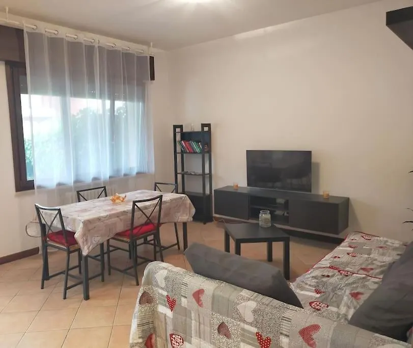 Appartamento Memy'S House Trilocale Con Giardino Sirmione 0*,