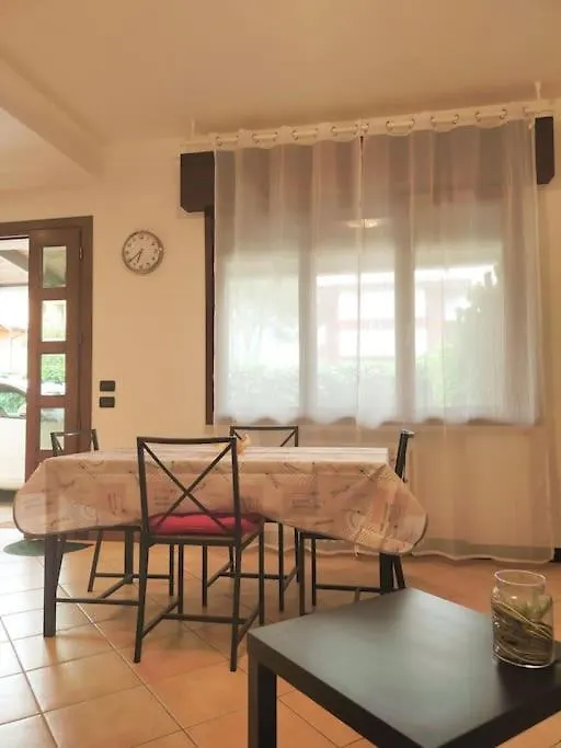 Appartamento Memy'S House Trilocale Con Giardino Sirmione